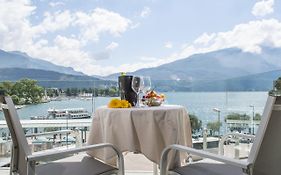 Exclusive Suites Riva